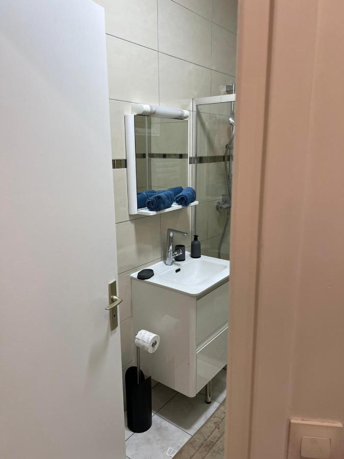 Apartamento Studio Sacré-Cœur Montmartre - HALA París Exterior foto